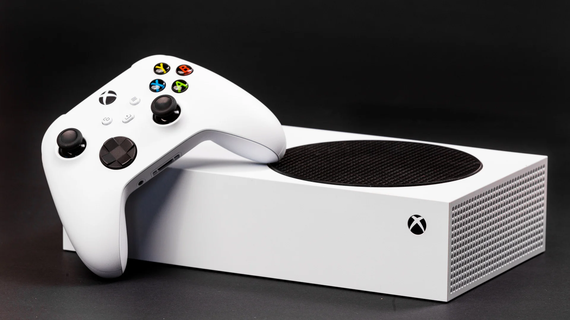 تصویر مرتبط با کنسول Xbox Series S از مطلب بررسی این دستگاه